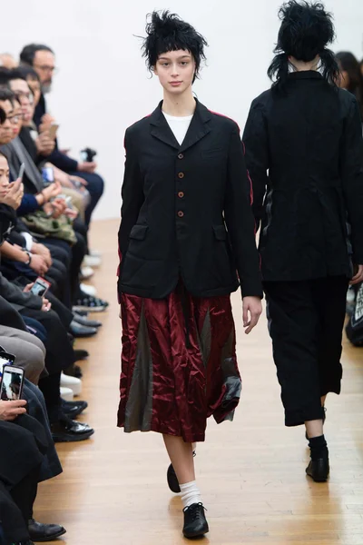 Look 13